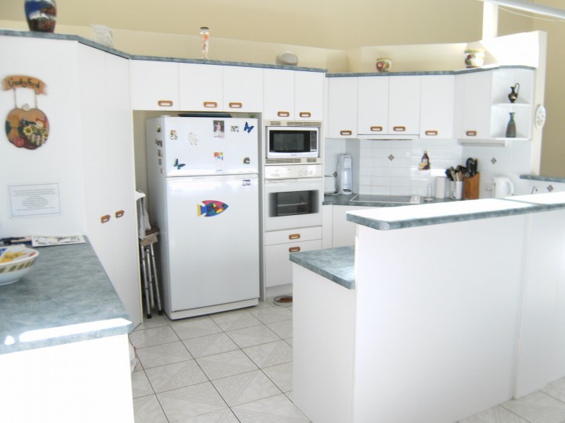 Pinbarren QLD 4568