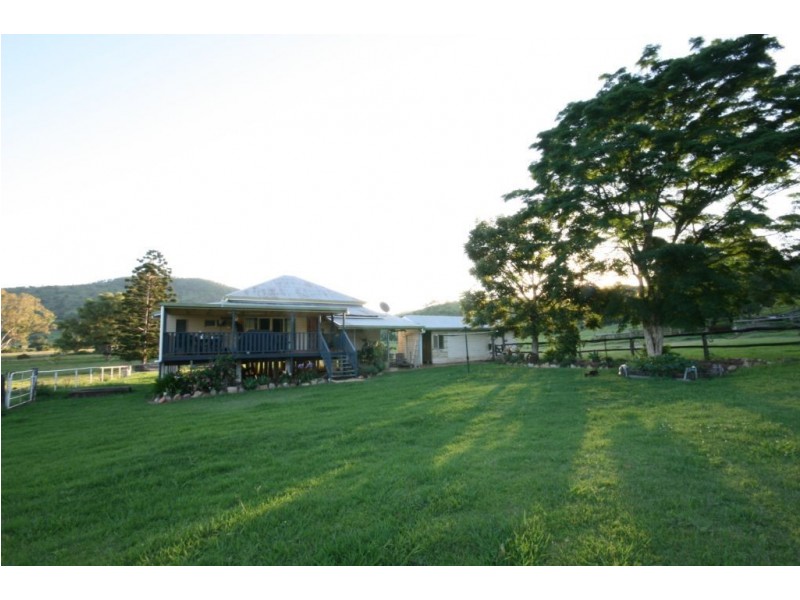 Goomboorian QLD 4570