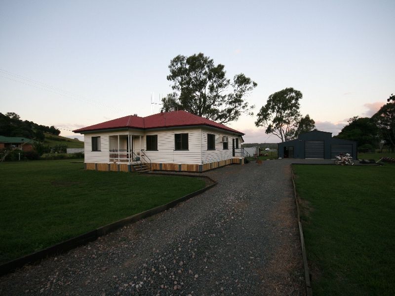Goomboorian QLD 4570