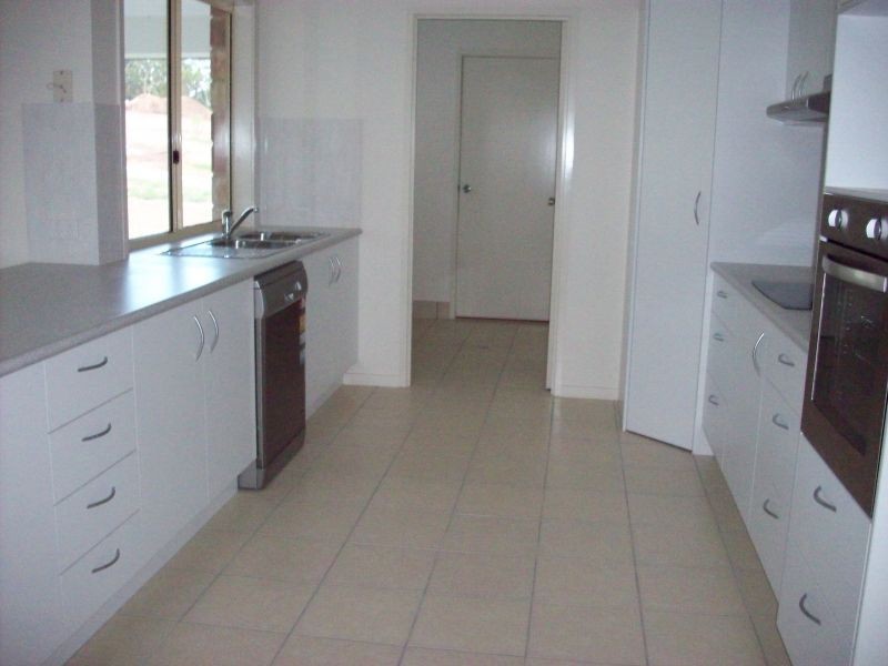 Victory Heights QLD 4570