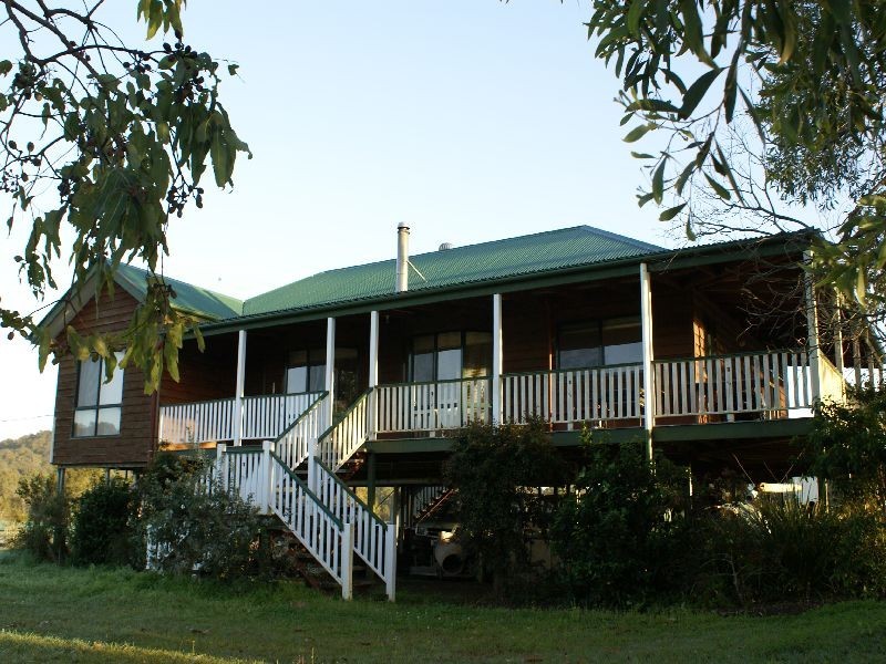 Wolvi QLD 4570