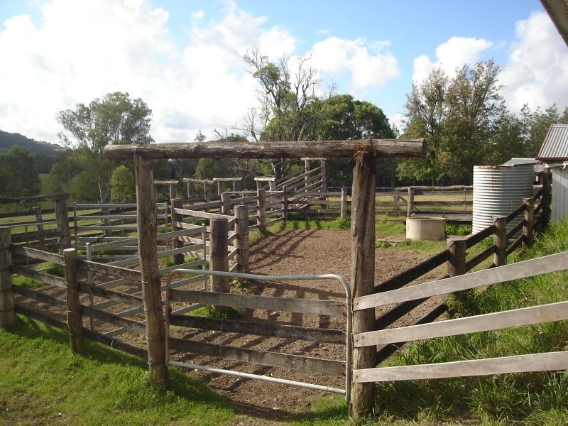 Theebine QLD 4570