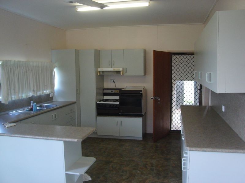 Theebine QLD 4570