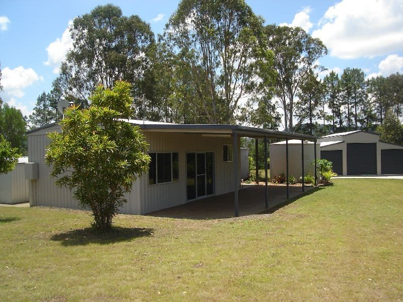Canina QLD 4570