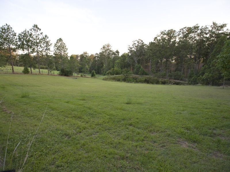 Veteran QLD 4570