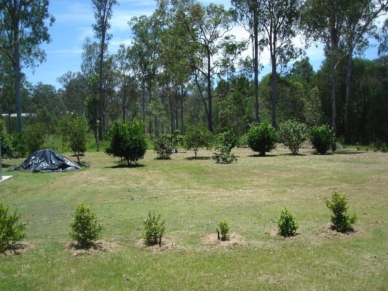 Bells Bridge QLD 4570