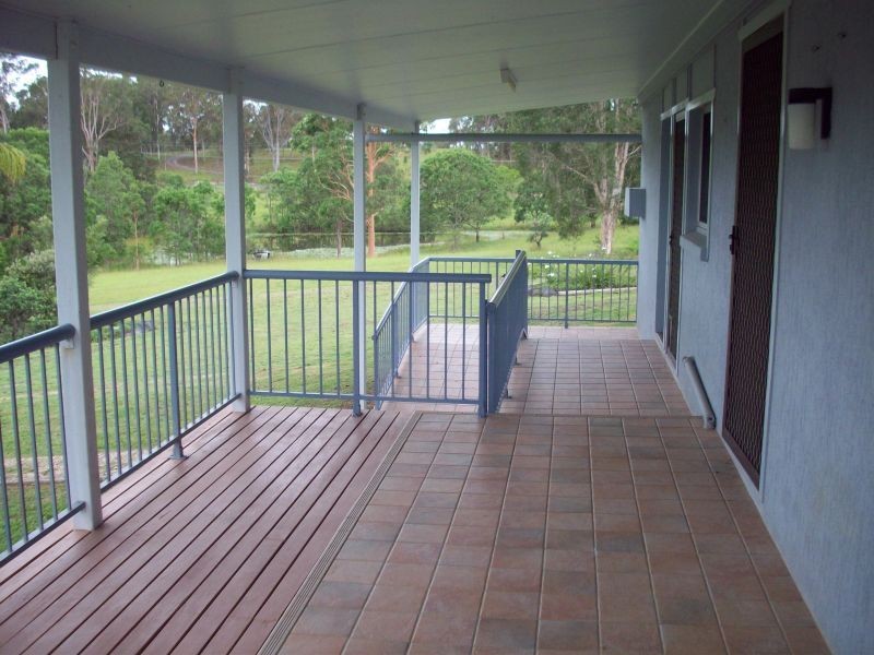 Araluen QLD 4570