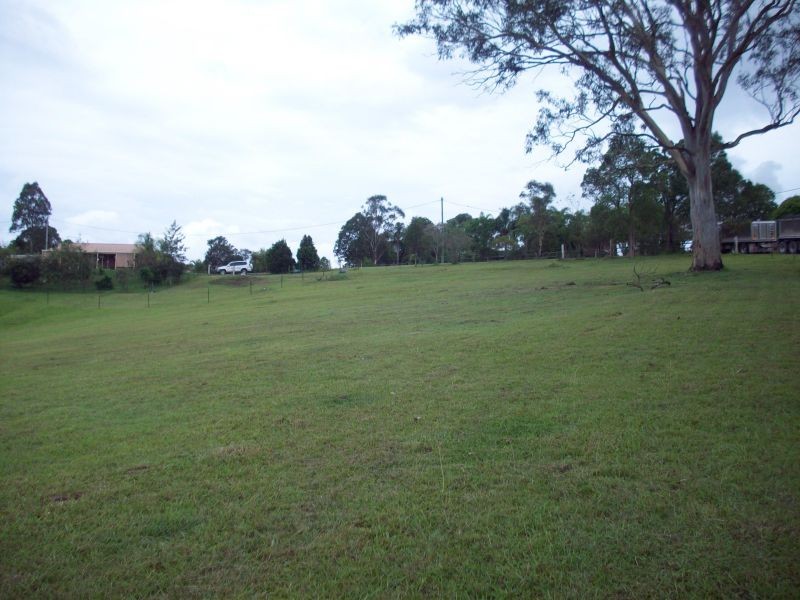 Mothar Mountain QLD 4570