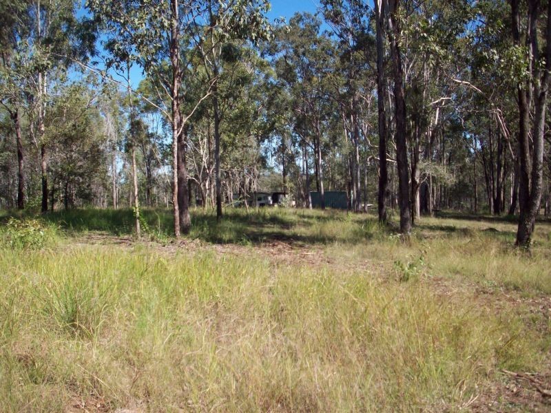 Paterson QLD 4570