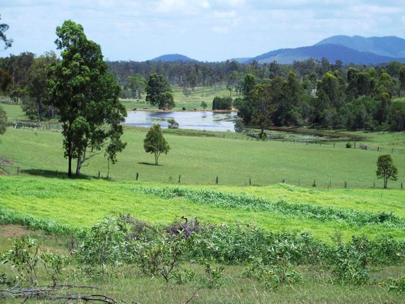 Glenwood QLD 4570