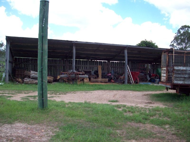 Glenwood QLD 4570