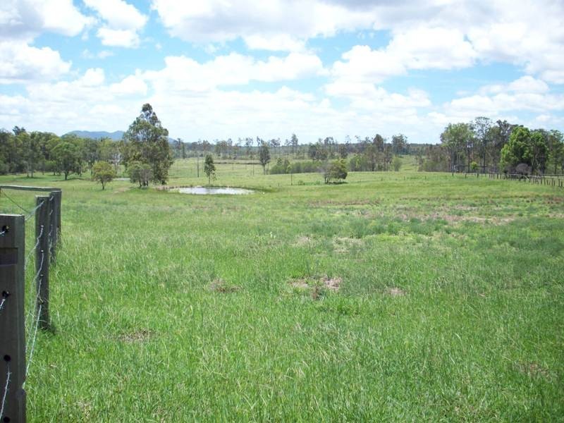 Glenwood QLD 4570