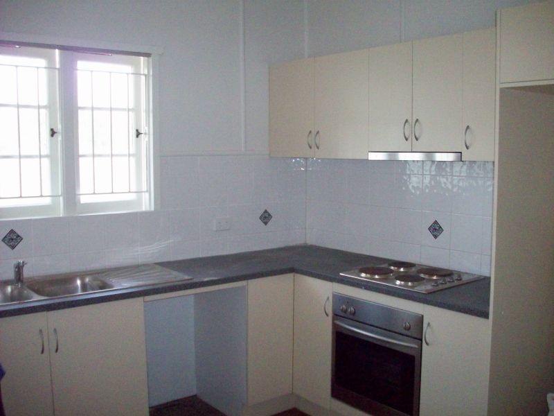 Glenwood QLD 4570
