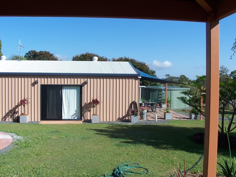 Goomboorian QLD 4570