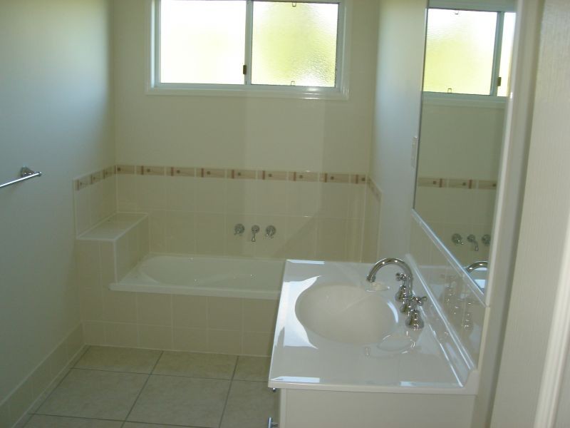 East Deep Creek QLD 4570