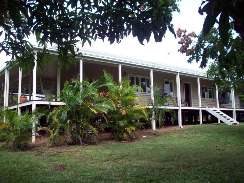 Mcintosh Creek QLD 4570