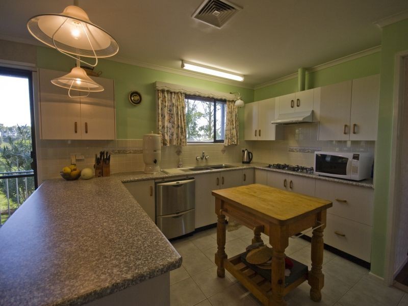 Greens Creek QLD 4570