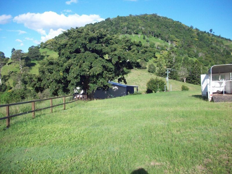 Goomboorian QLD 4570