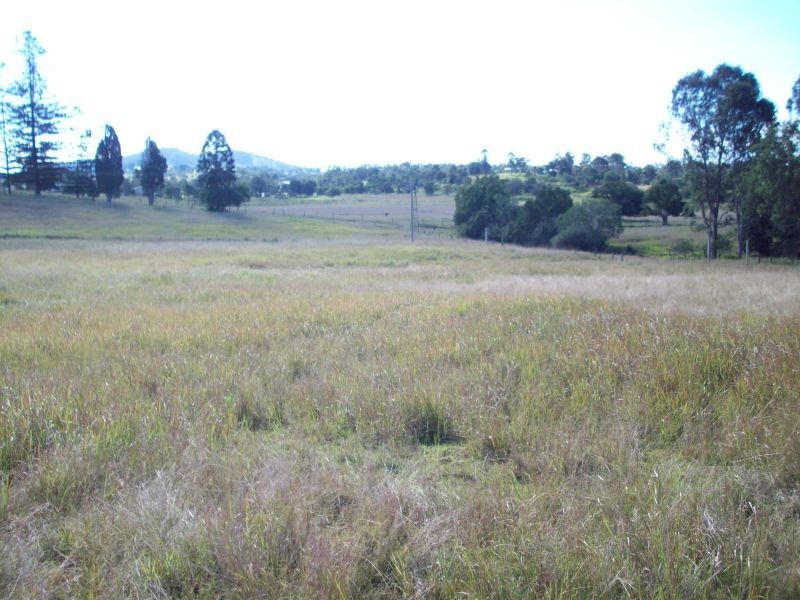 Two Mile QLD 4570