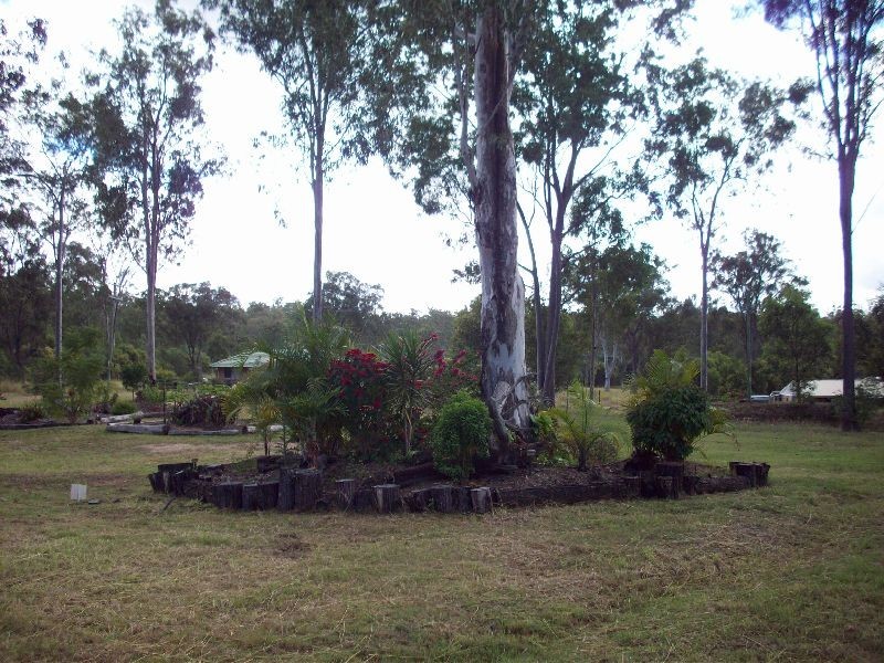 Bells Bridge QLD 4570