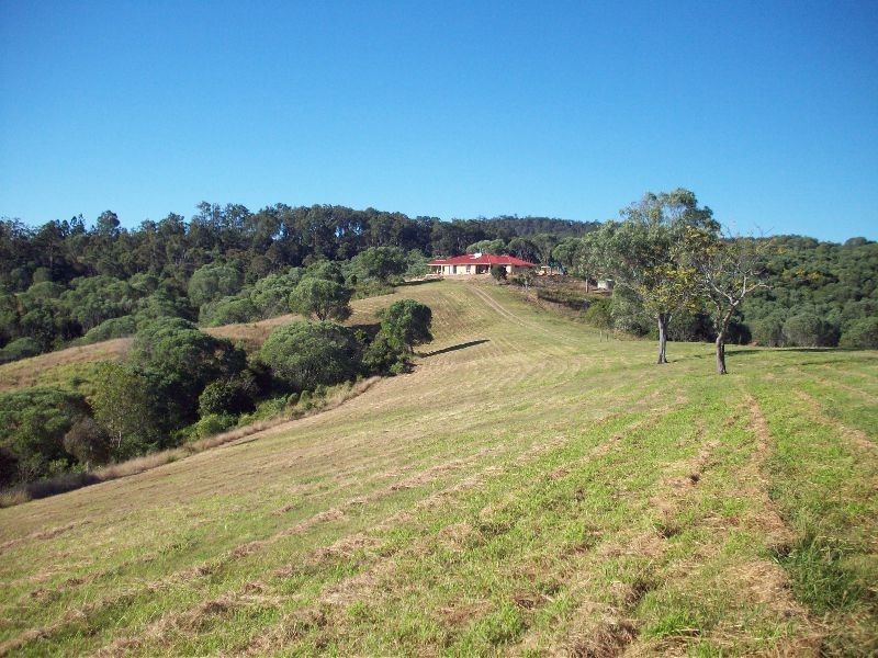 Bells Bridge QLD 4570