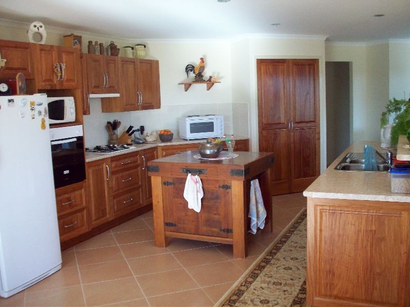 Bells Bridge QLD 4570