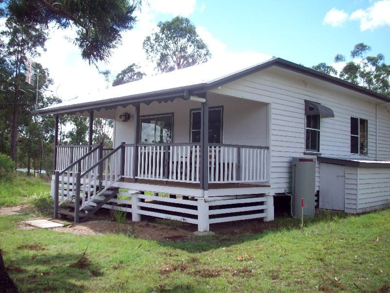 Glenwood QLD 4570