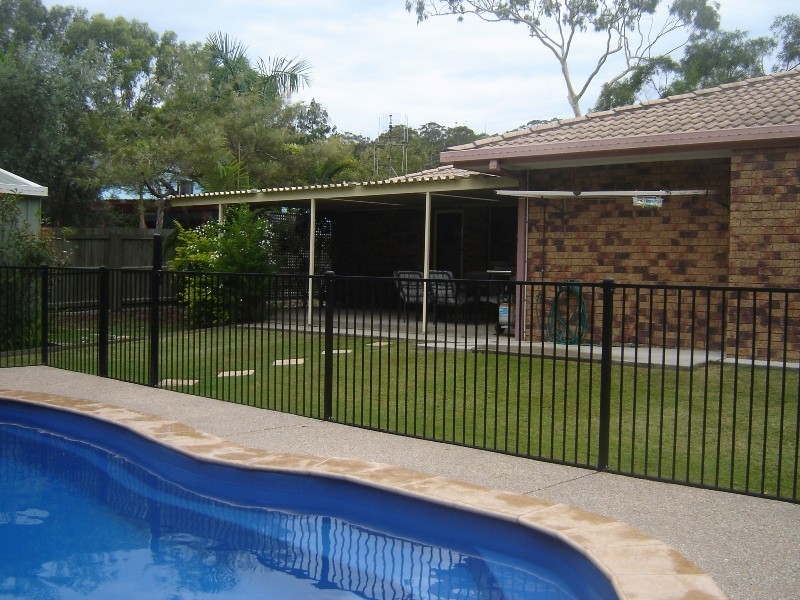 2 Rumbalara Avenue, Rainbow Beach QLD 4581