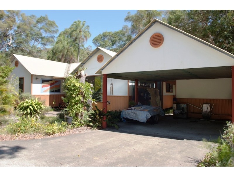 13 Esprit Drive, Rainbow Beach QLD 4581