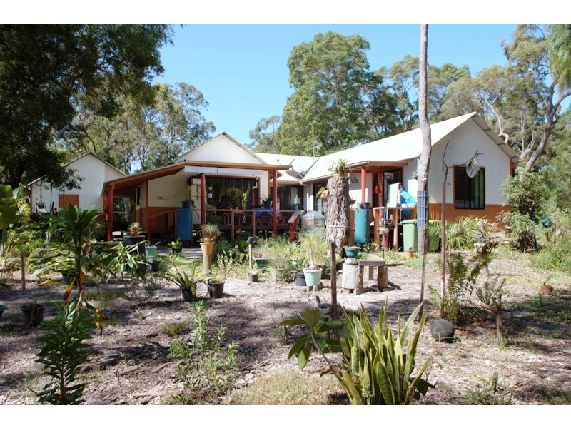 13 Esprit Drive, Rainbow Beach QLD 4581