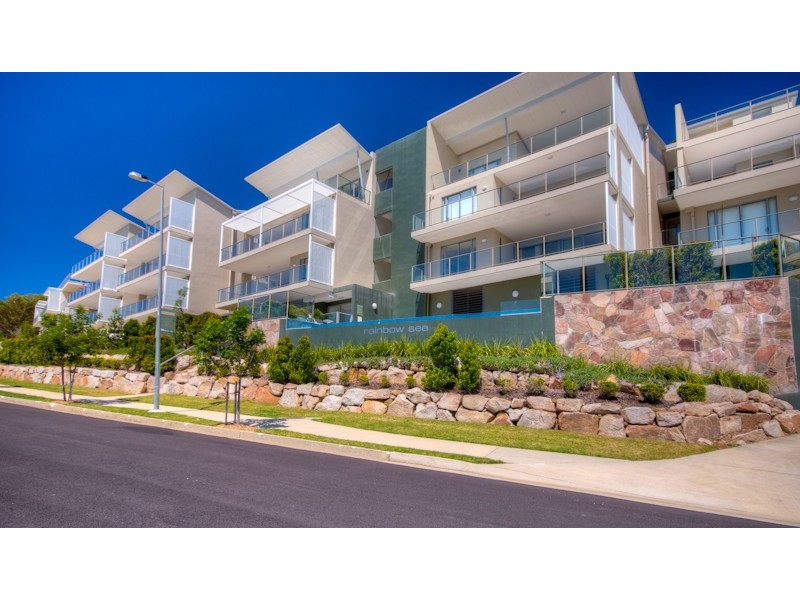 8/3 Ocean View Parade, Rainbow Beach QLD 4581