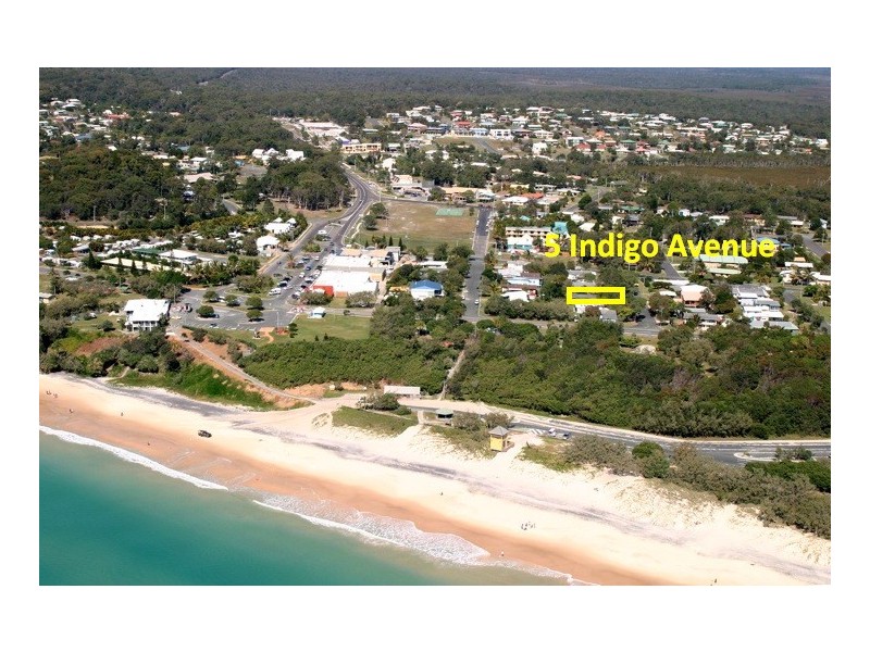 1 & 2/5 Indigo Avenue, Rainbow Beach QLD 4581