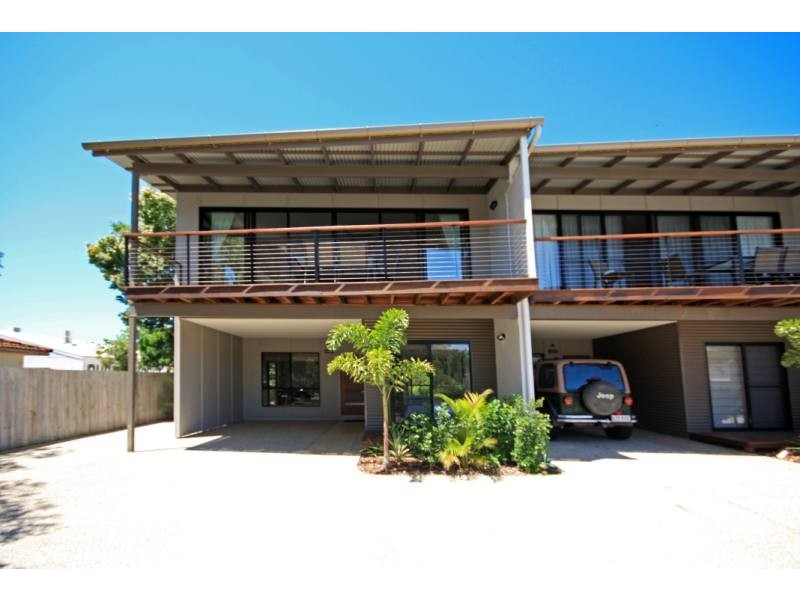 7- 9 Spectrum Street, Rainbow Beach QLD 4581