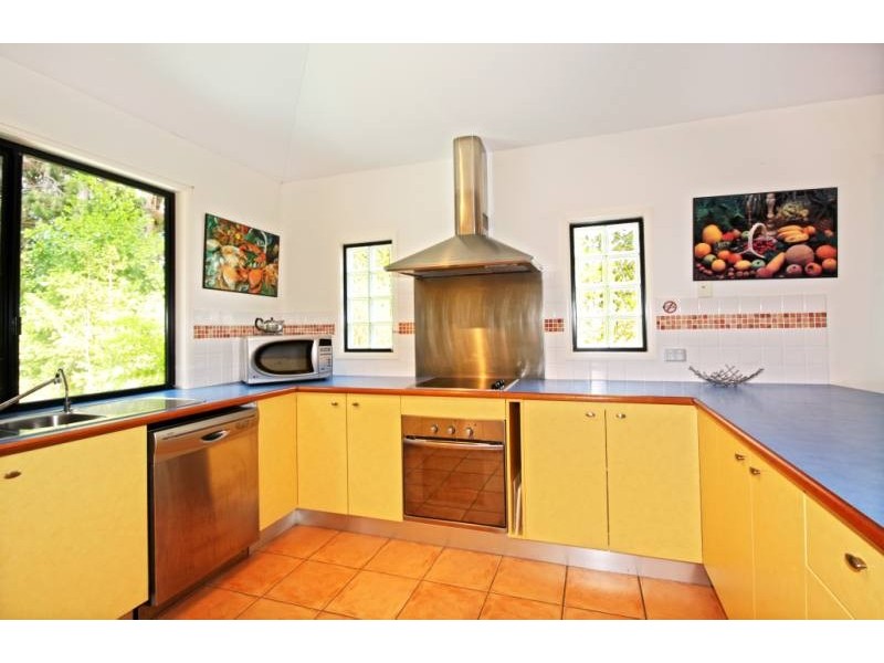 4 Ibis Court, Rainbow Beach QLD 4581