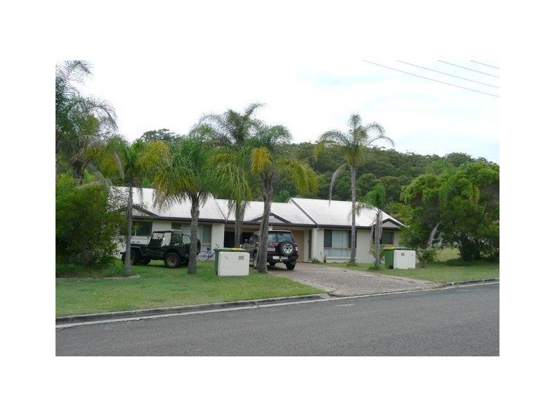 1/15 Rumbalara Avenue, Rainbow Beach QLD 4581