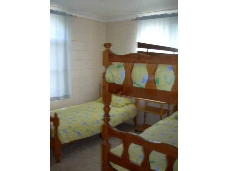 11 Larapinta Court, Rainbow Beach QLD 4581