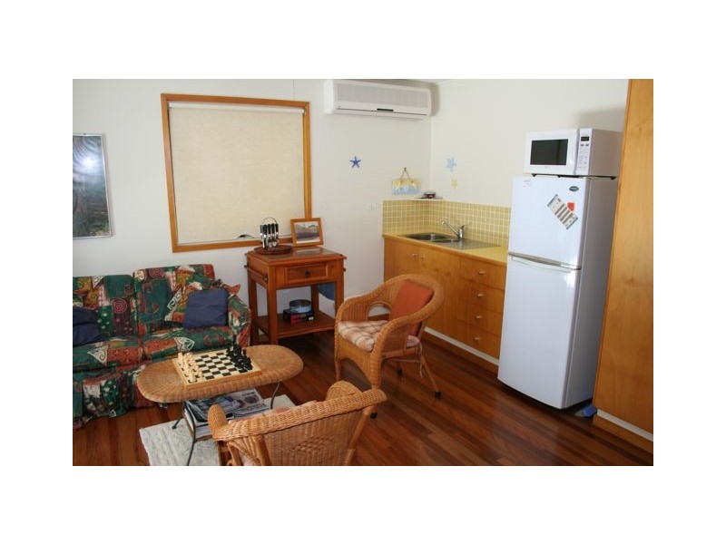 12 Orania Court, Rainbow Beach QLD 4581