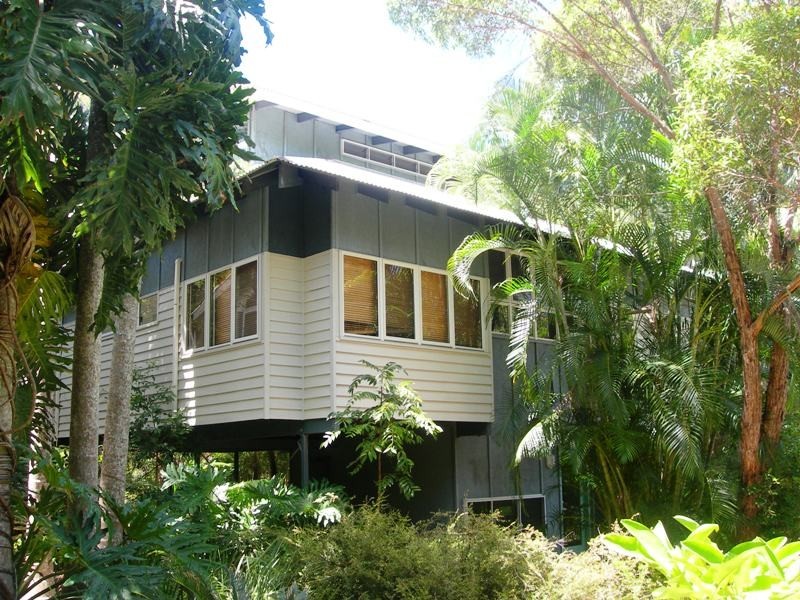 6 Satinwood Drive, Rainbow Beach QLD 4581