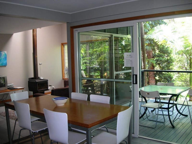 6 Satinwood Drive, Rainbow Beach QLD 4581