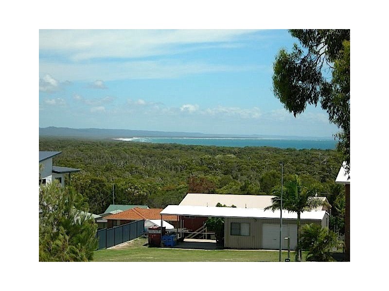 19 Bombala Cresent, Rainbow Beach QLD 4581