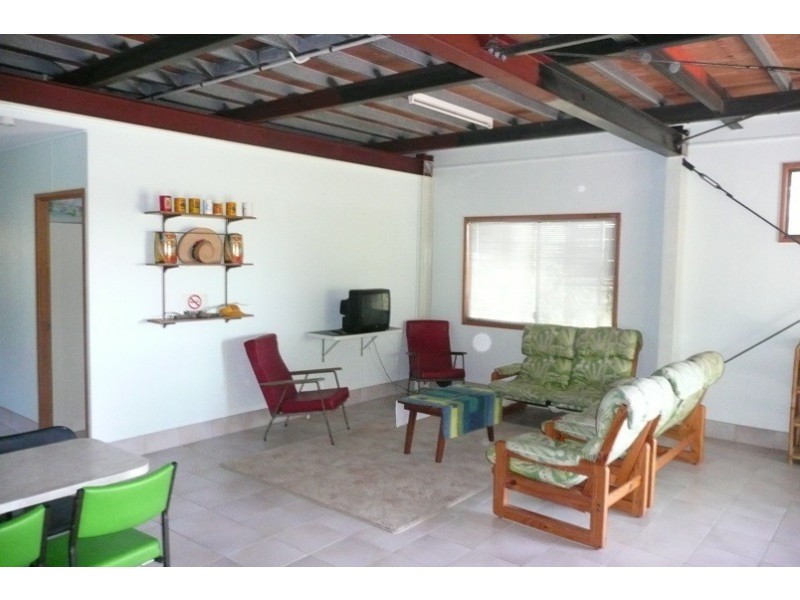 19 Bombala Cresent, Rainbow Beach QLD 4581