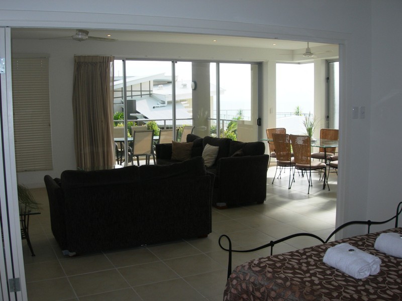 8/103 Cooloola Drive, Rainbow Beach QLD 4581