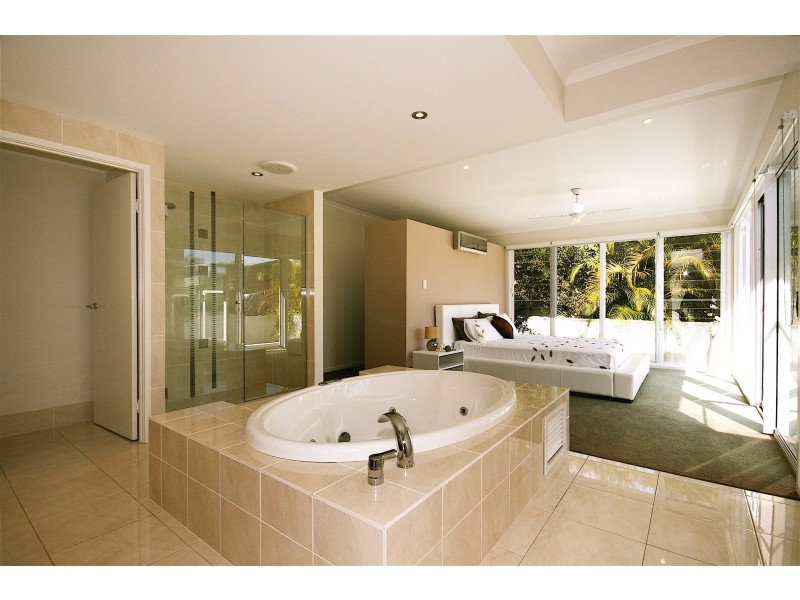 40b Manooka Drive, Rainbow Beach QLD 4581