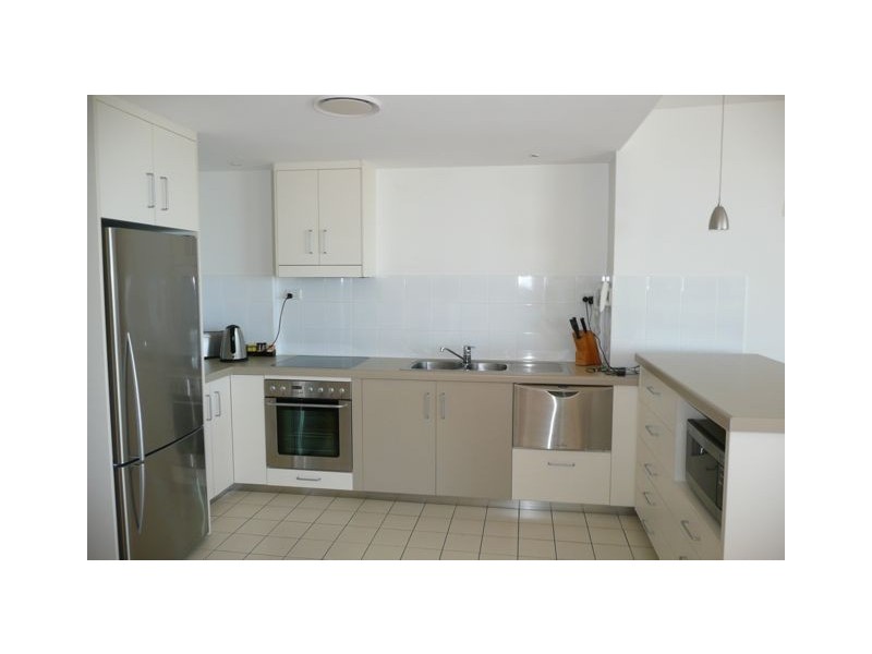 2/105 Cooloola Drive, Rainbow Beach QLD 4581