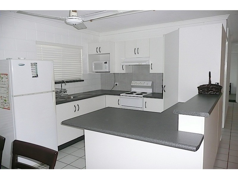 14 Double Island Drive, Rainbow Beach QLD 4581