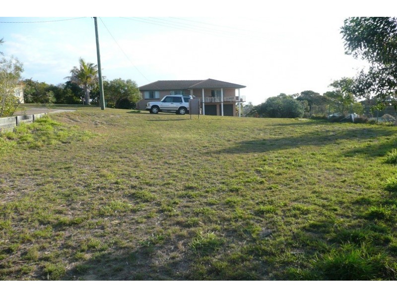 65 Cooloola Drive, Rainbow Beach QLD 4581