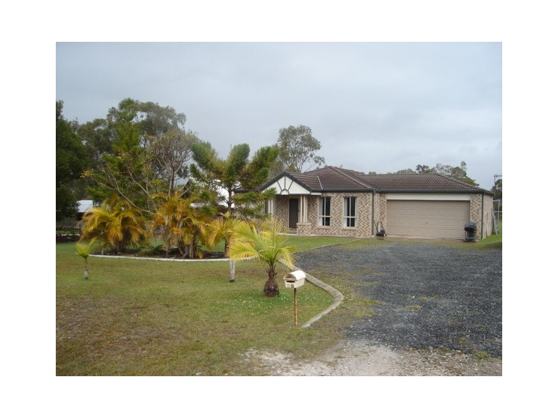 96 Bayside Road, Cooloola Cove QLD 4580