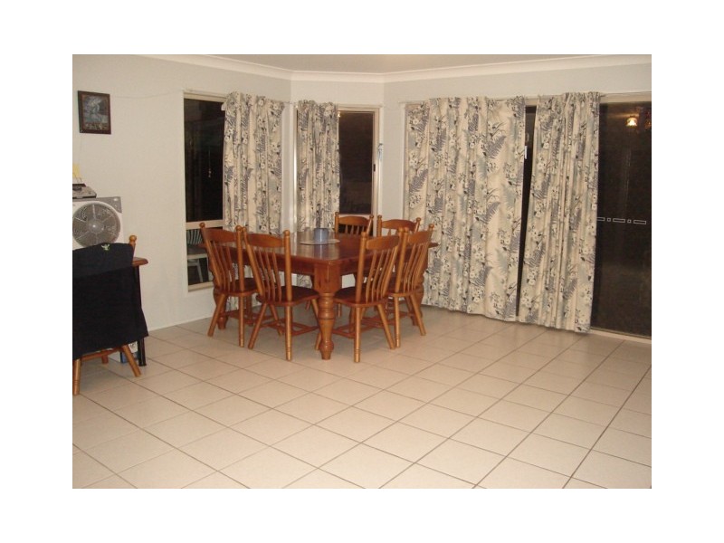 96 Bayside Road, Cooloola Cove QLD 4580