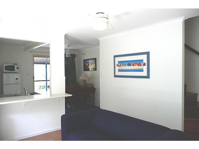 15 Satinwood Drive, Rainbow Beach QLD 4581
