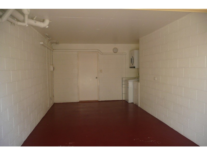 4/4 Double Island Drive, Rainbow Beach QLD 4581